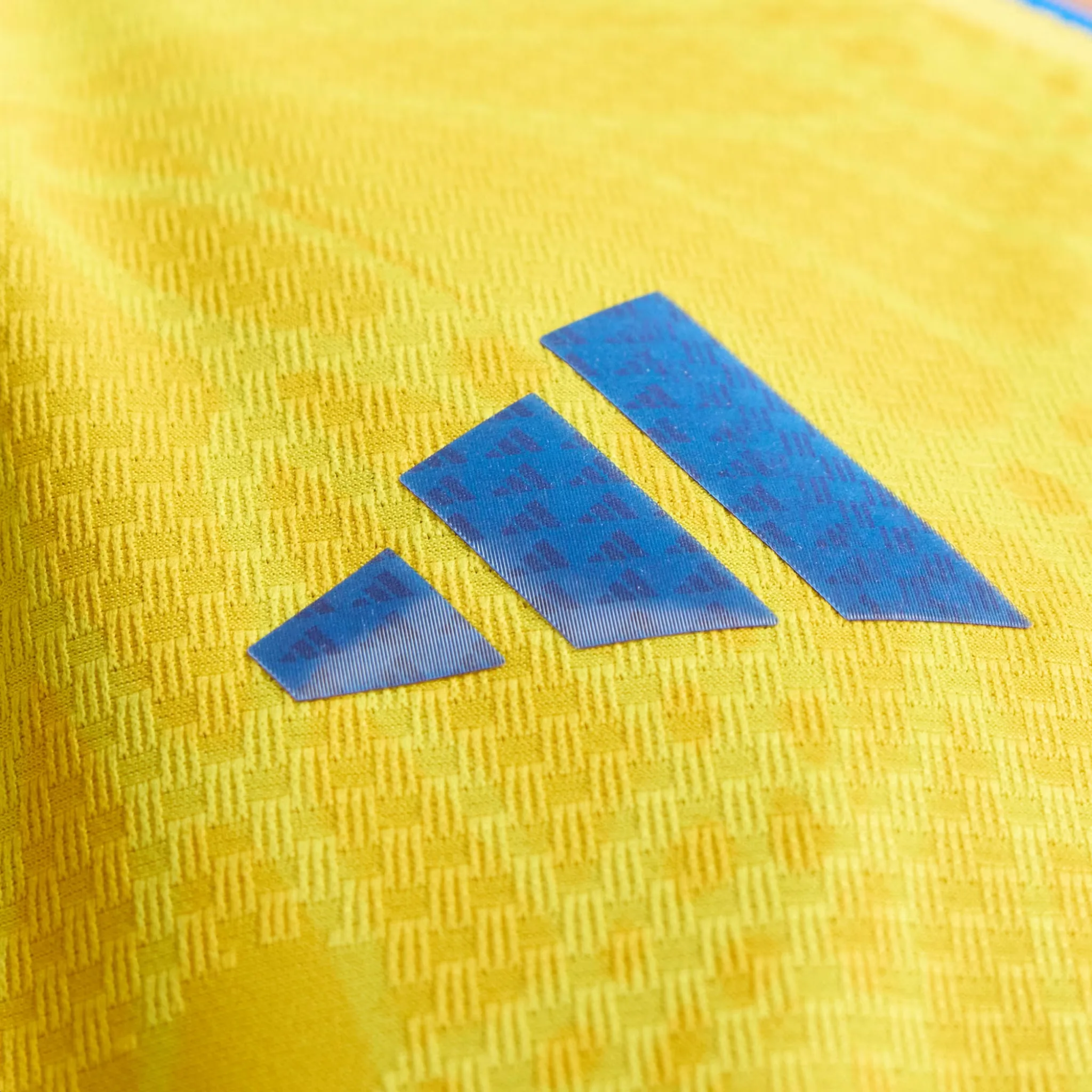 Colombia FCF Authentic Home Jersey 2026/27 - Image 5
