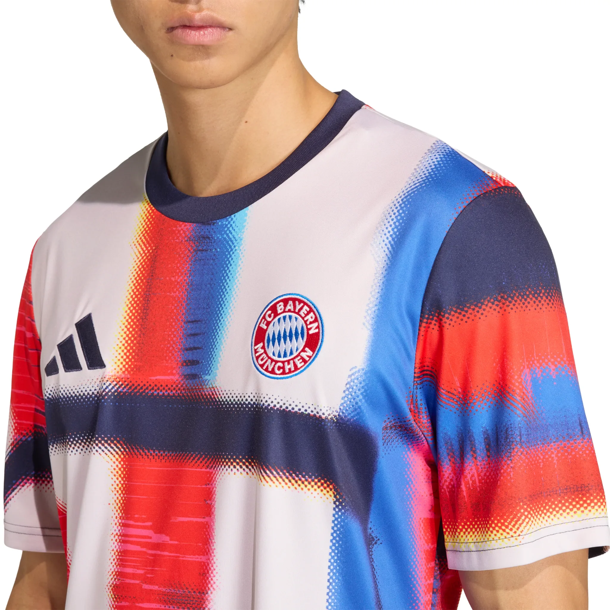 FC Bayern Munich Pre-Match Jersey 2025/26 - Image 3