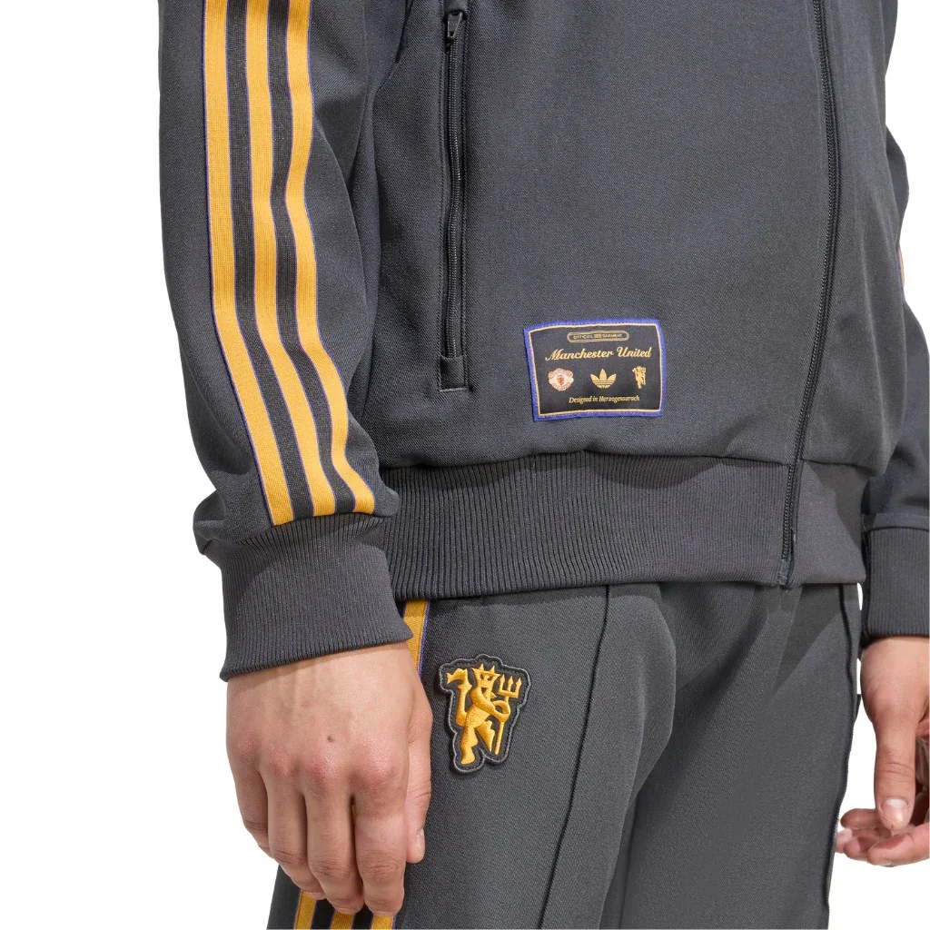 Manchester United FC Terrace Icons Track Jacket 2025/26 - Image 4