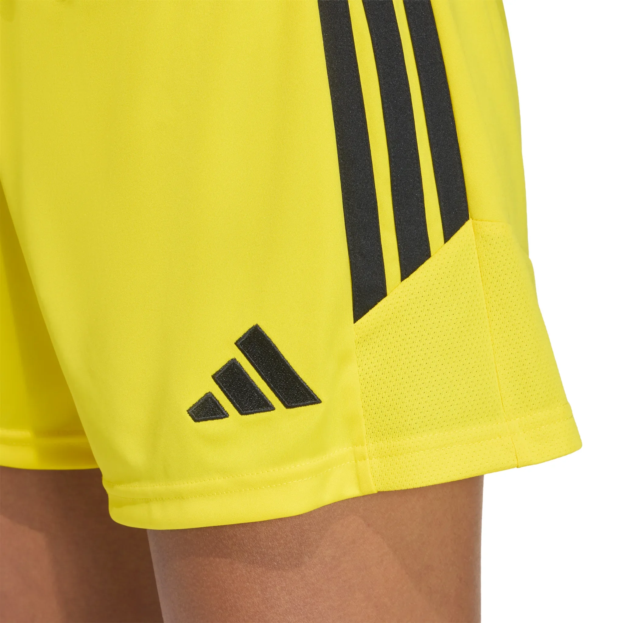 Tiro 26 League Women's Short Shorts - Image 37