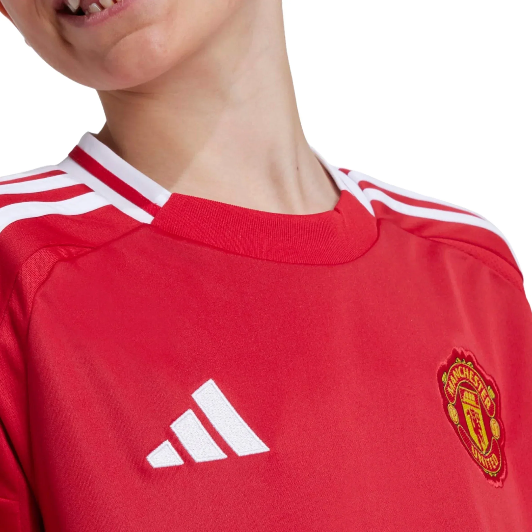 Manchester United FC Junior Home Jersey 2024/25 - Image 2