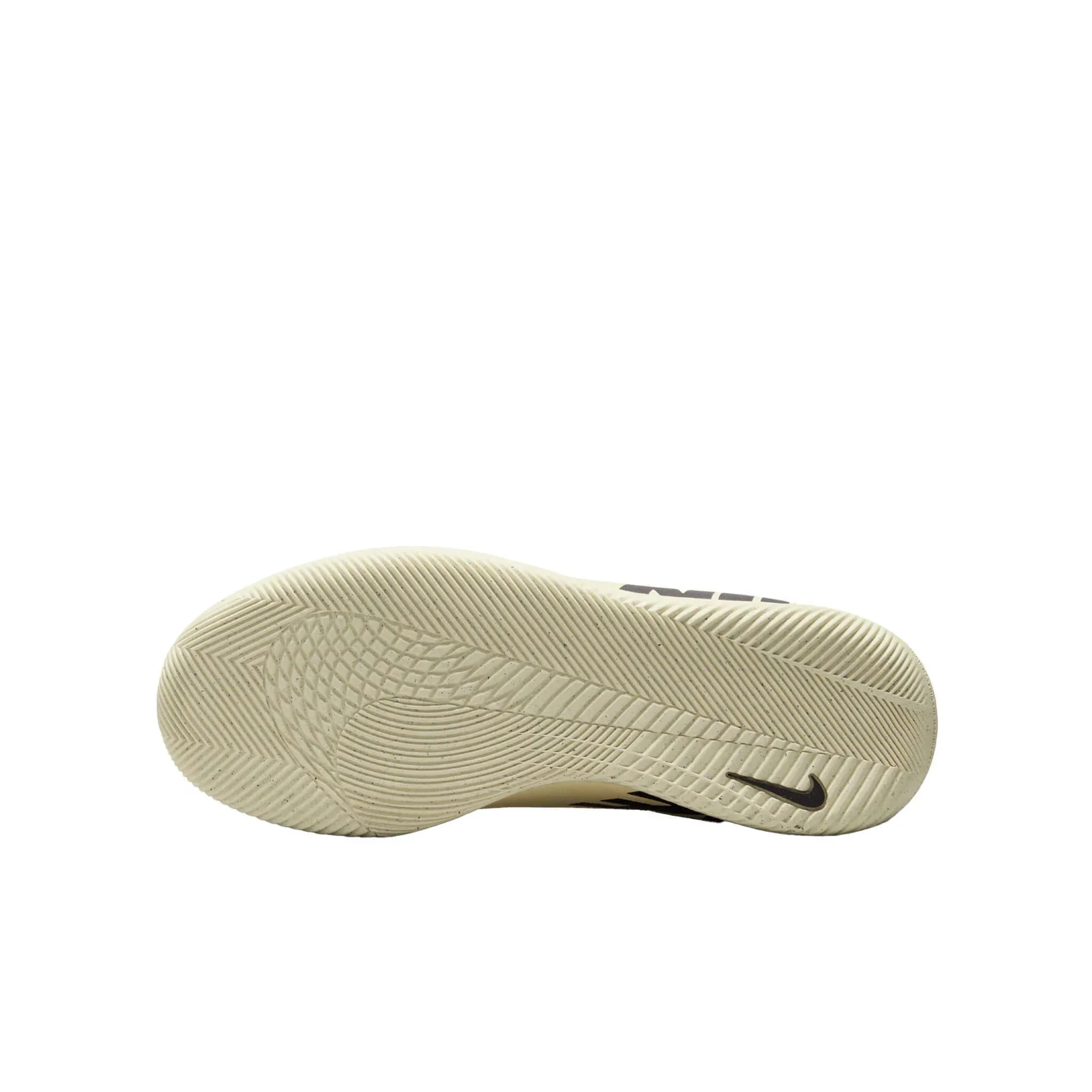 Mercurial Superfly 9 Club Junior Indoor Soccer Shoes - Image 4