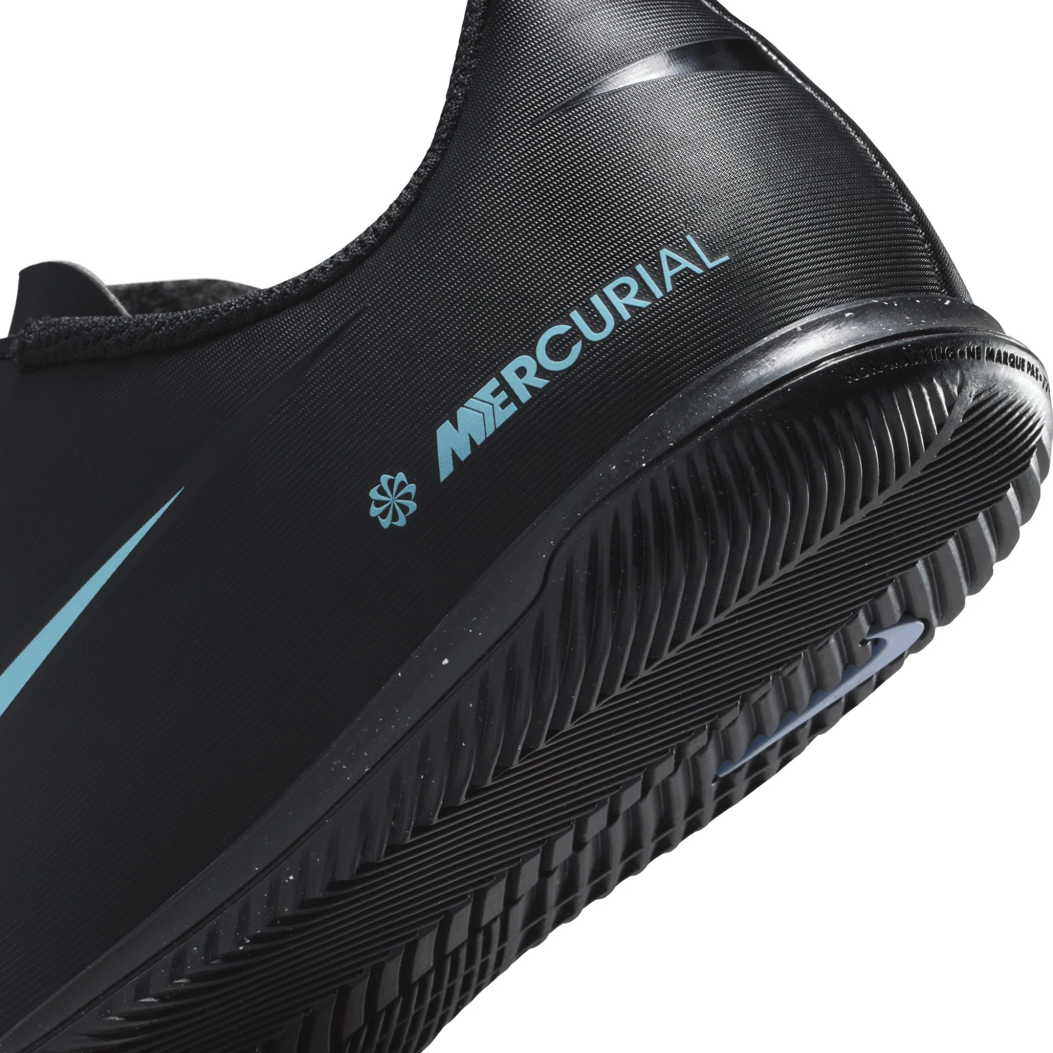 Mercurial Vapor 16 Club Junior Indoor Soccer Shoes - Image 6