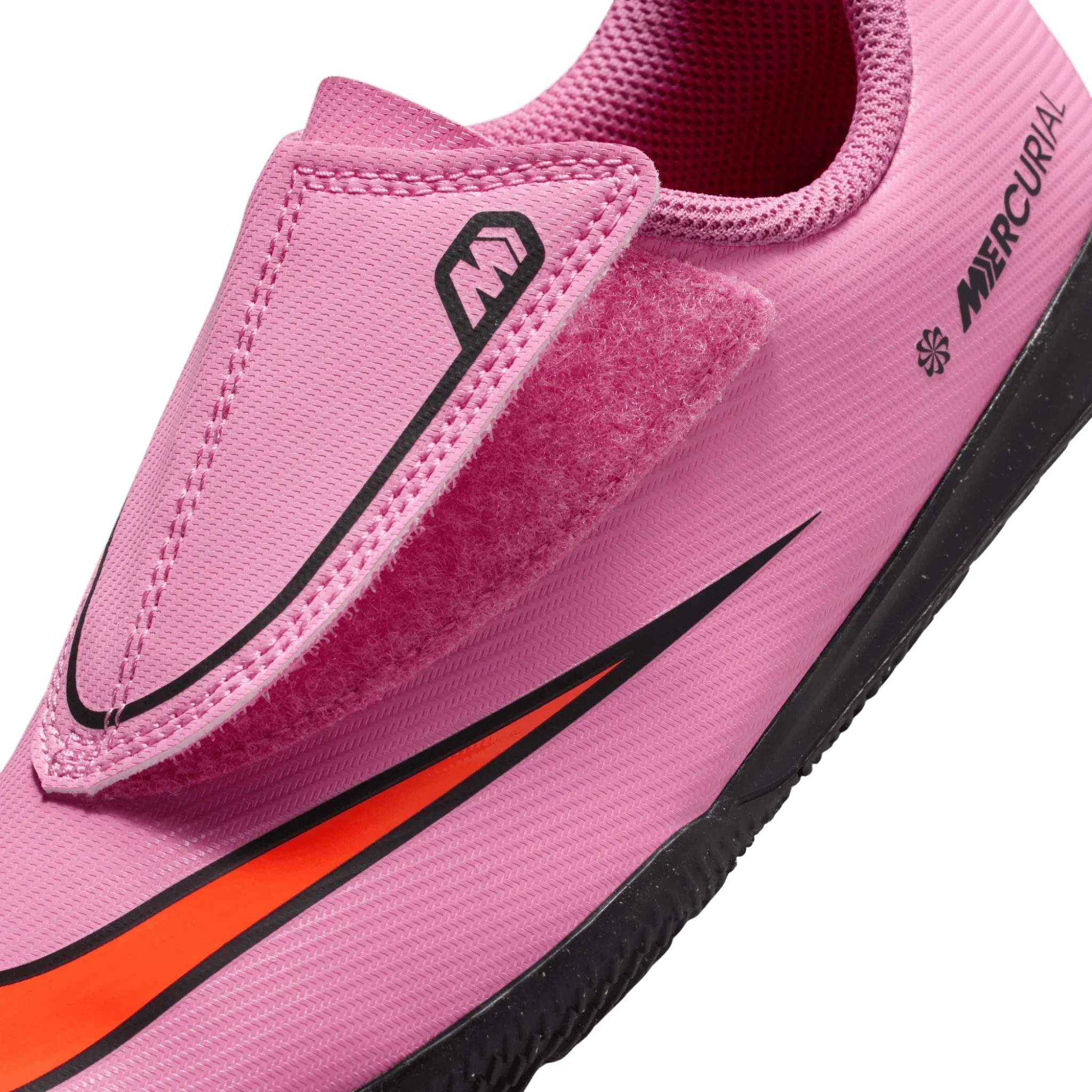 Mercurial Vapor 16 Club Junior Indoor Soccer Shoes - Image 5