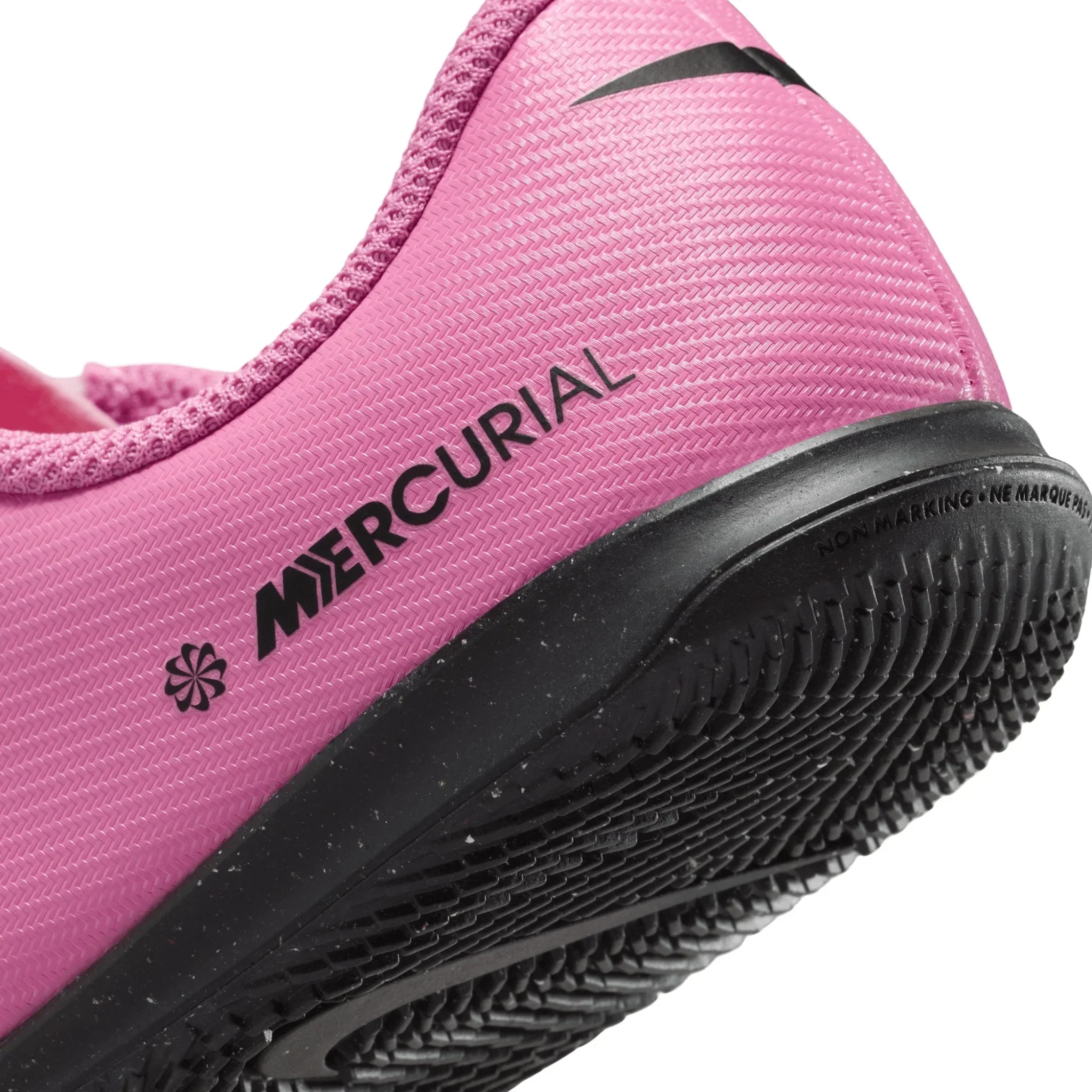 Mercurial Vapor 16 Club Junior Indoor Soccer Shoes - Image 6