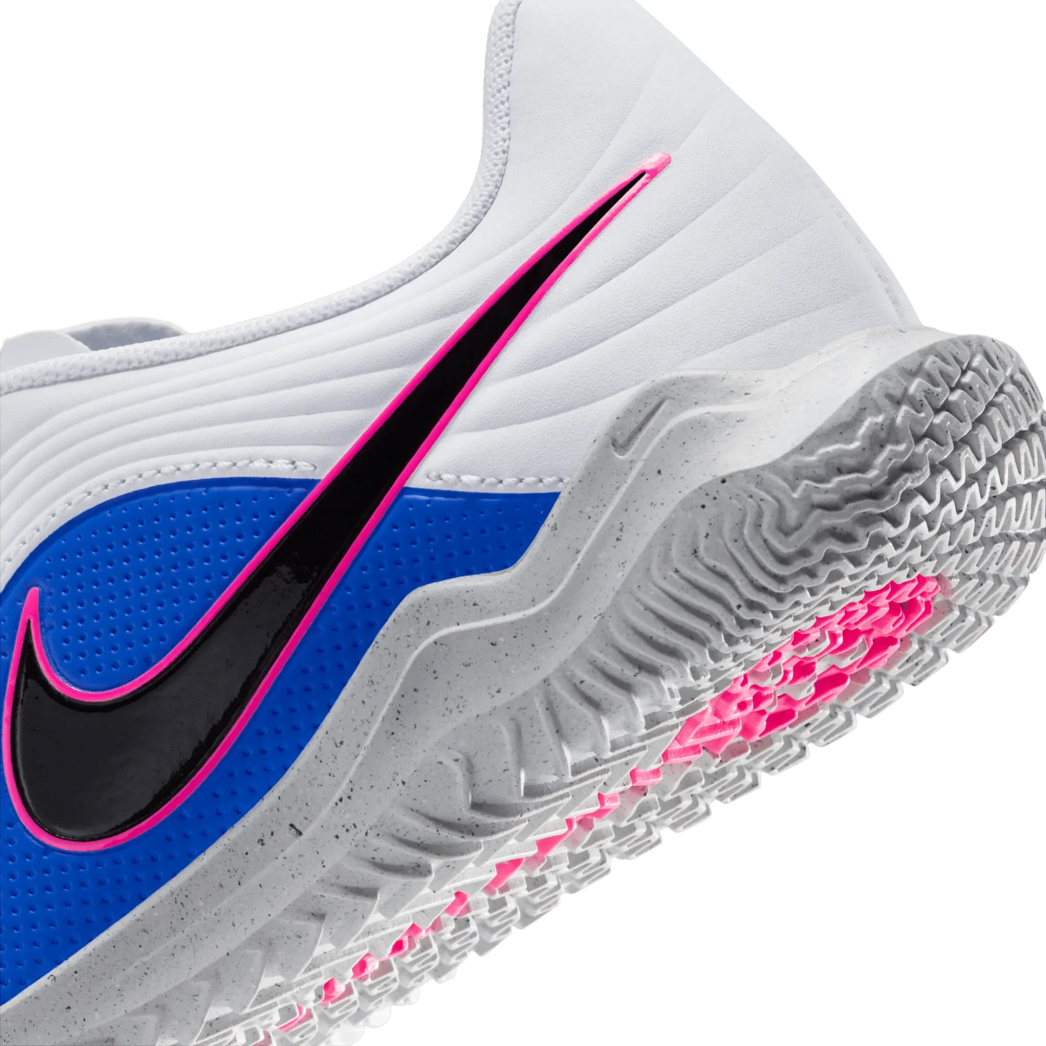 Phantom 6 Club Junior Indoor Soccer Shoes - Image 6