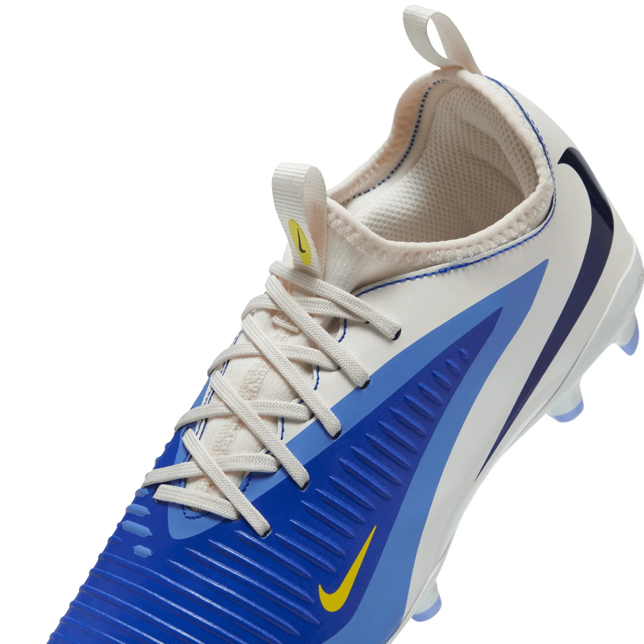 Phantom 6 Low Academy LV8 Junior Multi Ground Cleats - Image 5