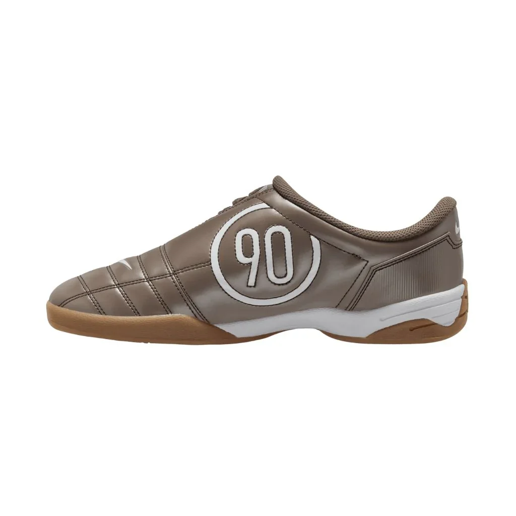 Total 90 Indoor Soccer Shoes - Image 2