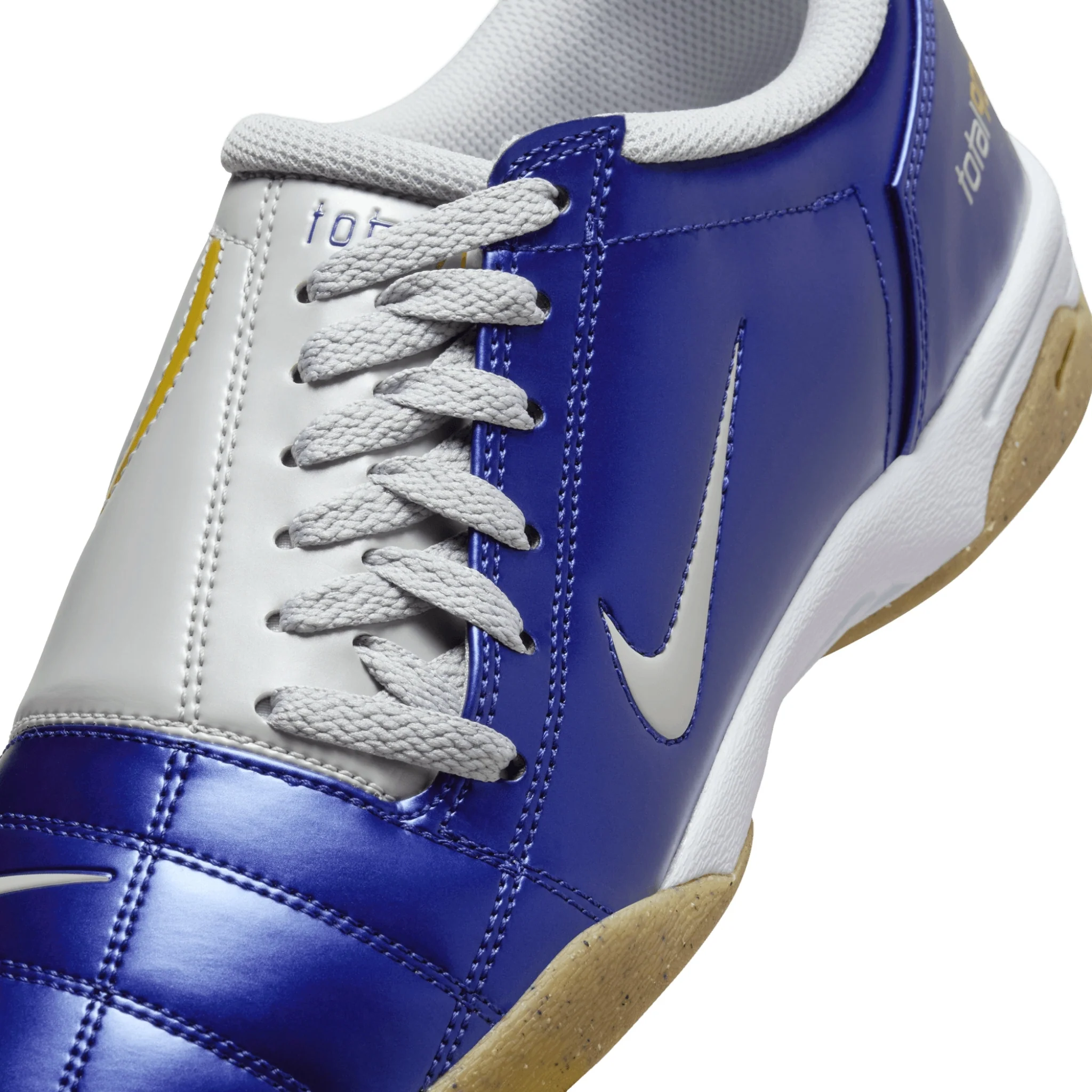Total 90 Indoor Soccer Shoes - Image 5